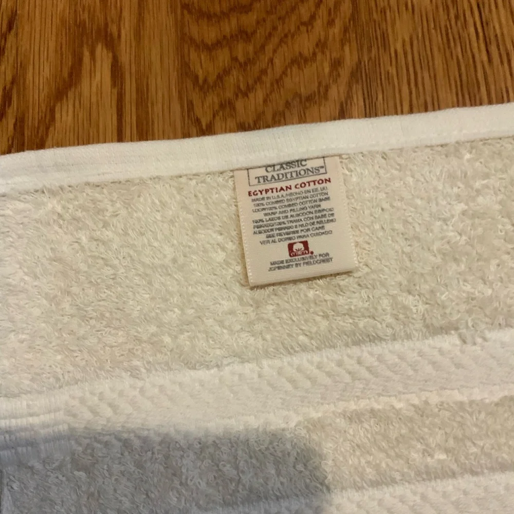 Vintage Classic Traditions Egyptian Cotton Set 2 Ivory 16 X 30 each NOS USA